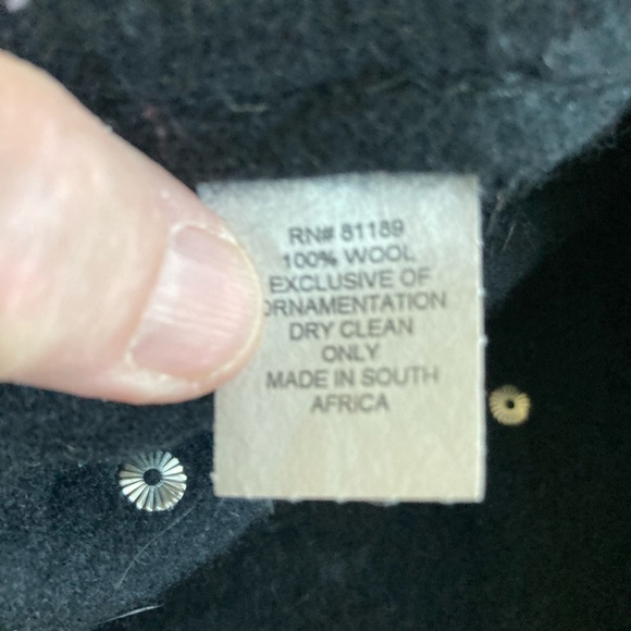 LOT of Three black wool berets. all 100% wool. - Picture 6 of 11